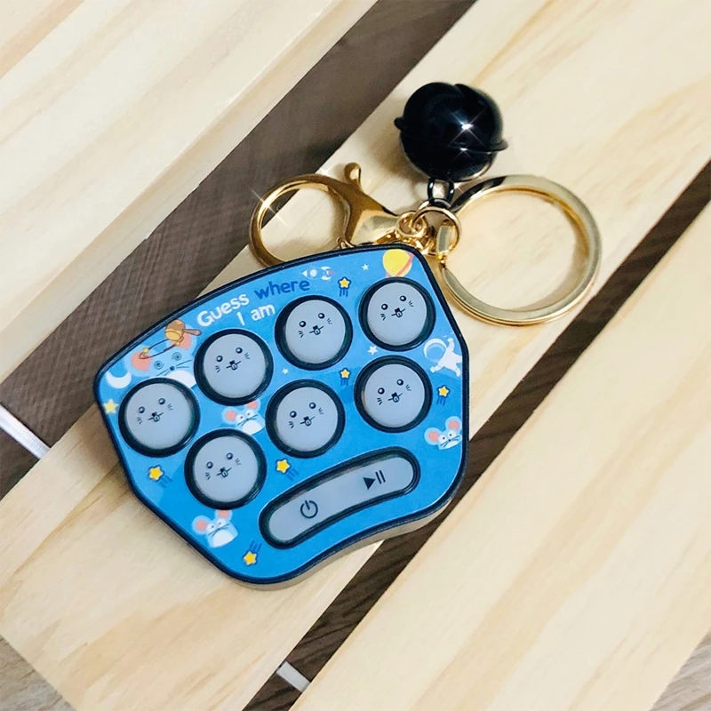

D7YD 1.77x0.79x2.2in Novelty Pinch Hamster Button Game Keychain Massage for Creative