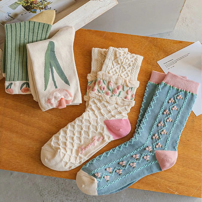 

3D Lovely Flower Medium Tube Socks Women'S Fashion Long Autumn And Winter Soft Cotton Women'S Socks Kawaii Girls' Style Socks