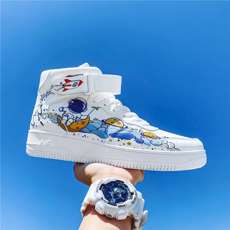 

Men's Shoes Youth Sports Leisure Shoes Autumn Graffiti Ins Small White Shoes High Top Board Shoes