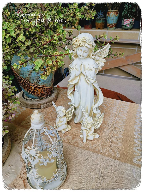 Nordic retro beauty girl angel sculpture small gypsum figure American prayer Angel tabletop decorations