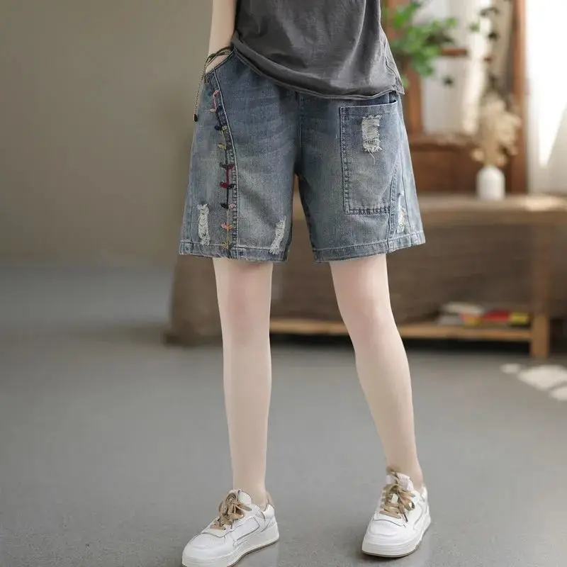 

Female Jeans Korean Shorts Clothing Ripped Hot Mini Women's Sexy Panels Clothes Pants Woman Style Embroidered Short Jean Shorty