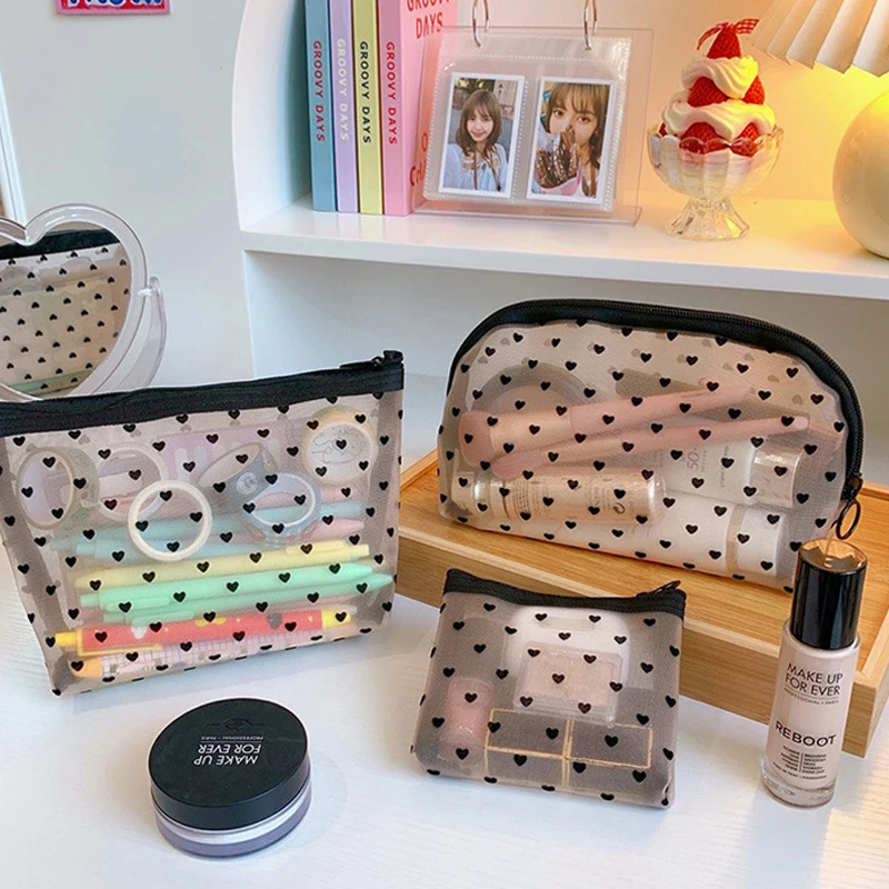 

Fashion Cosmetic Bags Cute Case Holder Zipper Black Heart Printed Outdoor Travel Beauty Makeup Bag Bachelor Party Lipstick Bag