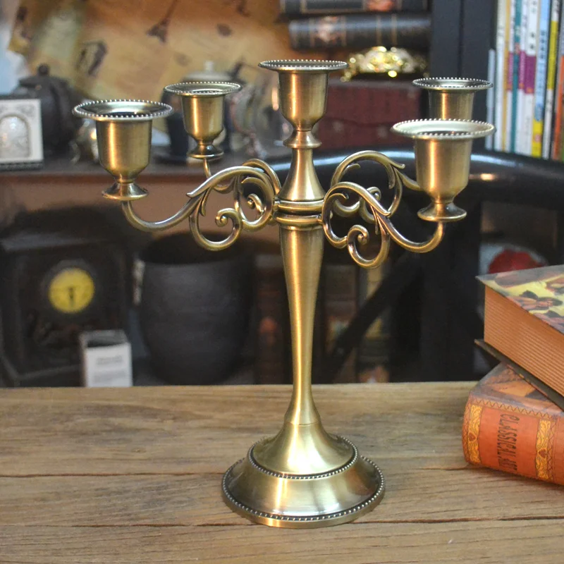 

Boutique Western Food Bronze Five-head Candlestick Antique Candlestick European Candlestick Hotel Wedding Supplies Home