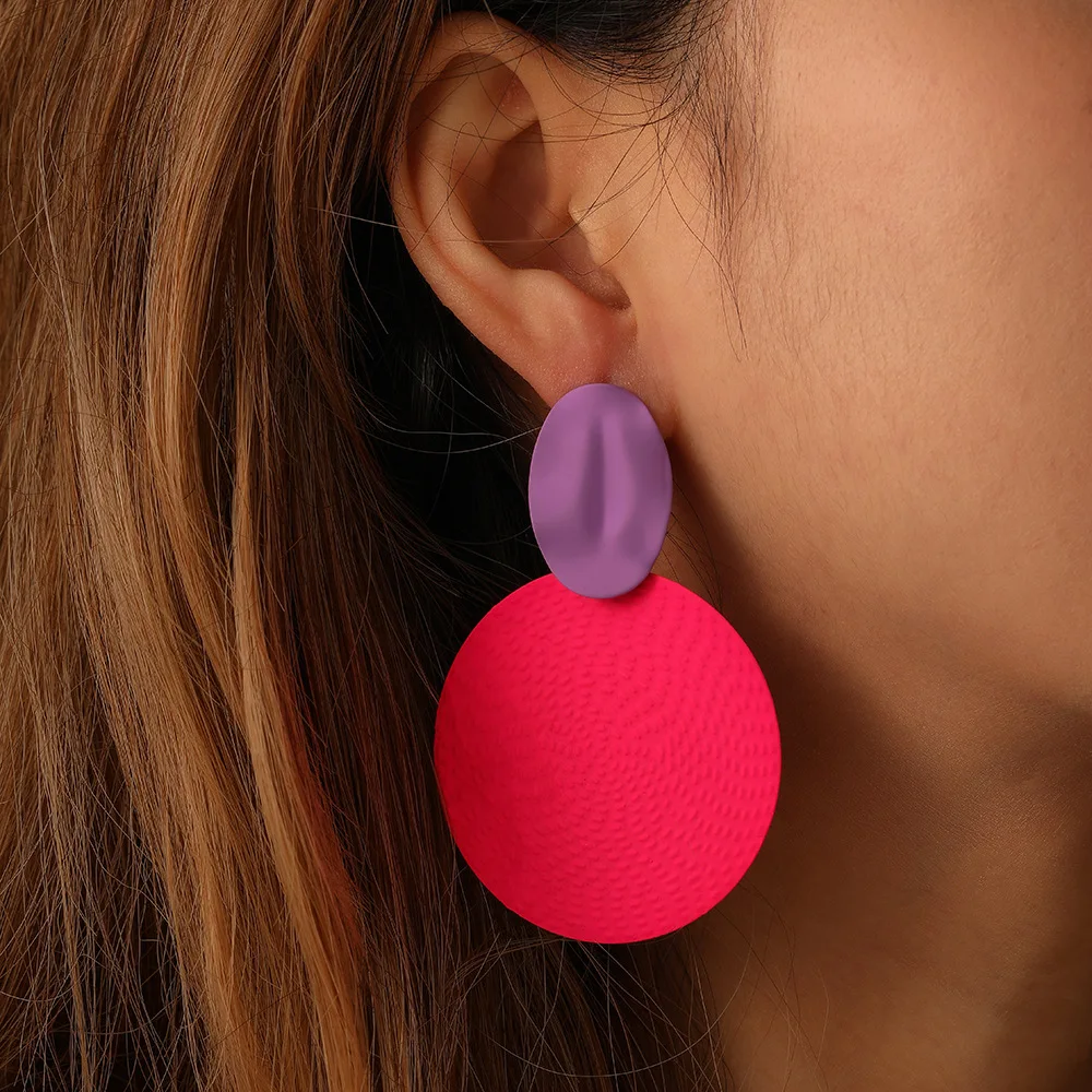 

Exaggerated Red Spray-painted Geometric Round Dangle Earrings For Women Korean Style Fashion Party Dinner Earrings Jewelry