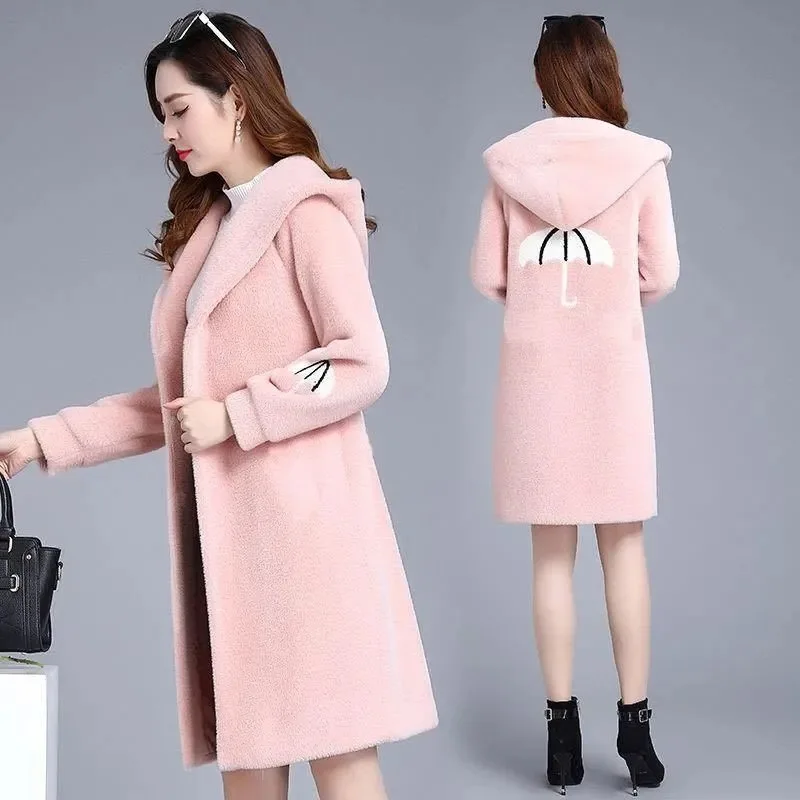 Women Long Warm Faux Lamb Fur Coat Women's 2022 New Mother's Winter Clothes Loose Korean Style of Woolen One Lamb Coat