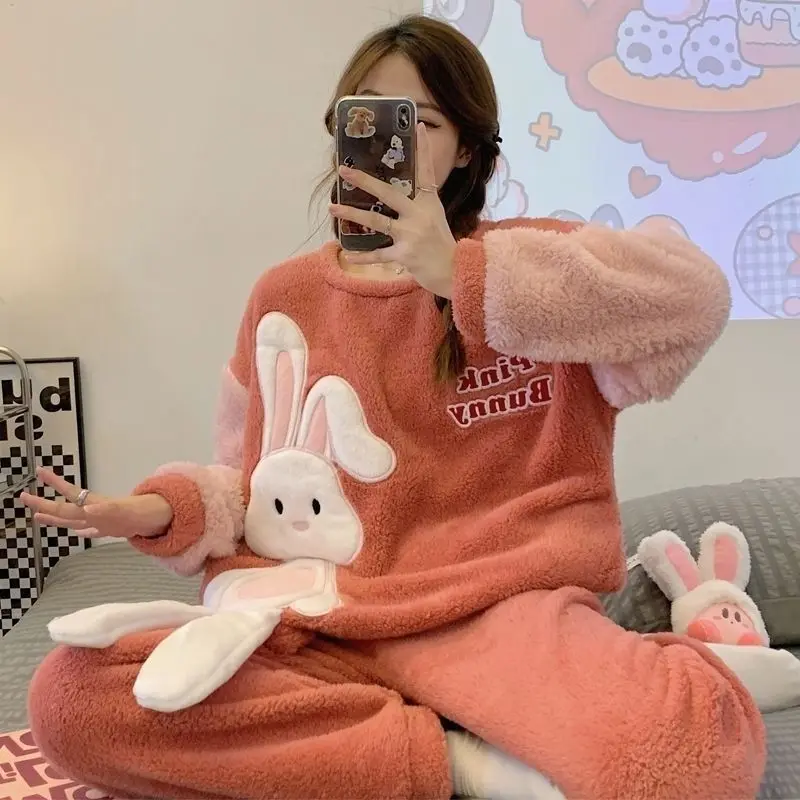 

Coral fleece pajamas women's autumn and winter thickened velvet cute Korean version of the warm suit loose facecloth home wear