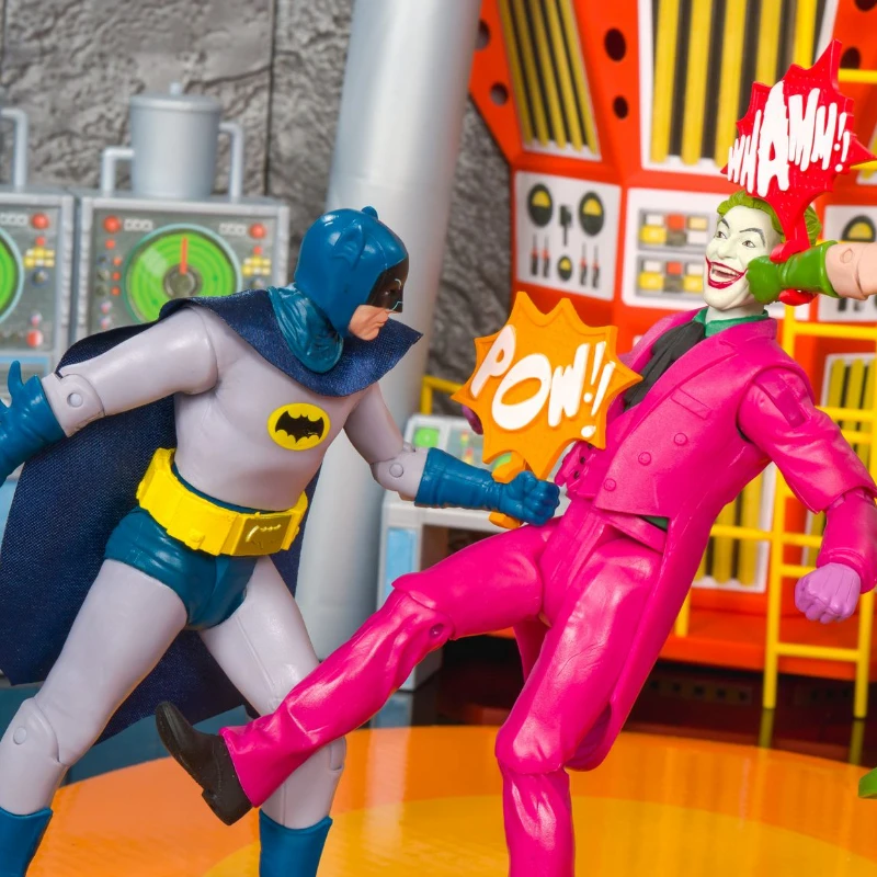 Mcf Batman The Joker Robin Batmobile 6In Retro Action Anime Figure Collection Ornament Model Toys Gift NEW For Children Kids |