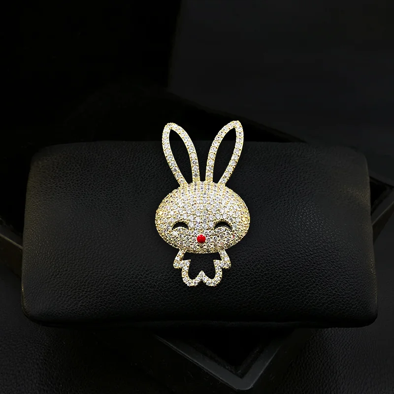 

1520 Rabbit Brooch Niche High-End Women Boutonniere Sweater Pin Suit Accessories Trimmings for Clothing Rhinestone Jewelry Gifts