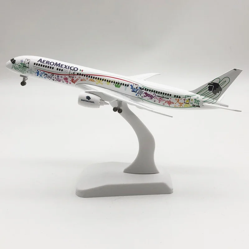 Модель летательного аппарата мексиканской авиаперевозки B787 20 см