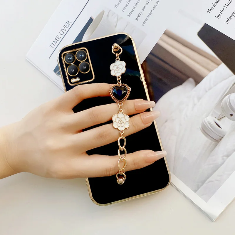 

Flower Black Love Bracelet Case for Realme 8 4G 5G 8i 8s 9i 9 Pro Plus V13 V25 Q5 Q3i Narzo 30 50 Luxury Girls Wrist Chain