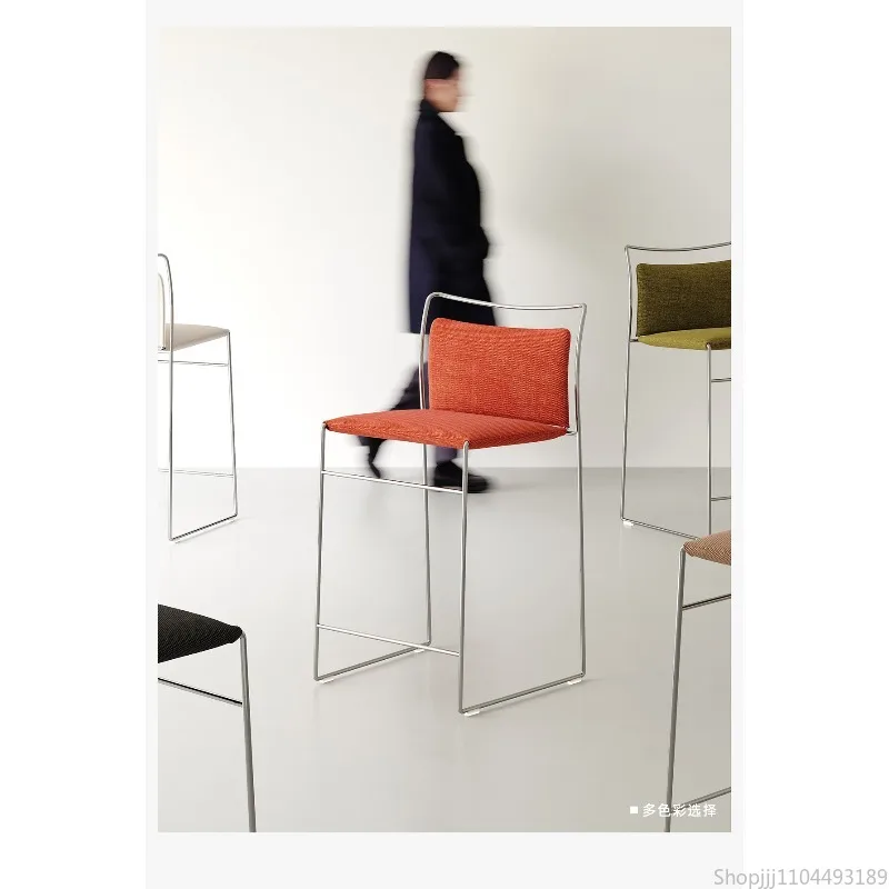 Фото Итальянский минималистичный ретро барный стул Bauhaus с высокой спинкой и обеденный стул, многофункциональная мебель, компактный дизайн для небольших помещений №4