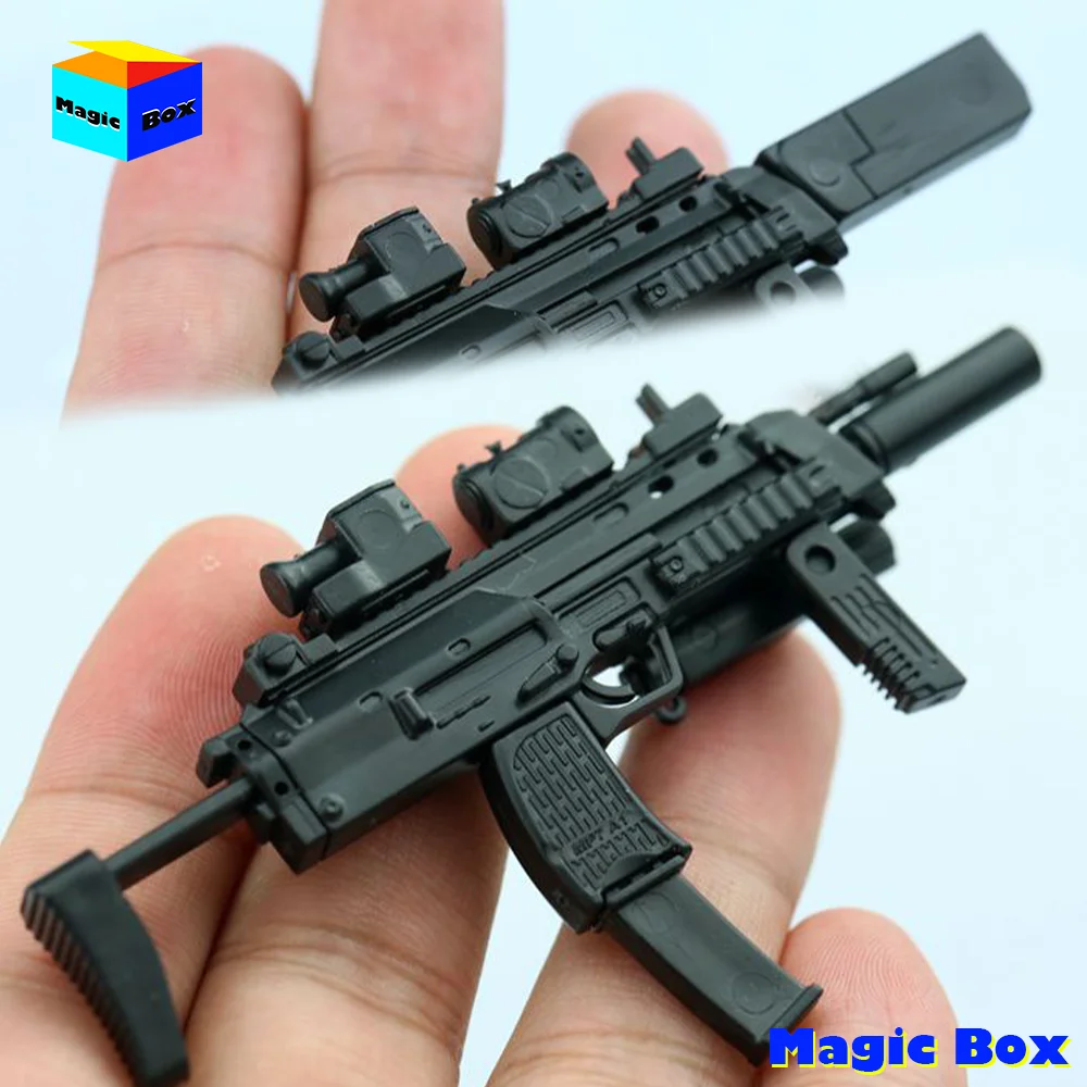 

1/6 MP7 Submachine Gun Model Two Forms Germany Soldier Military Weapon Plastic Assembled Toys DIY For 12" Action Figure Doll