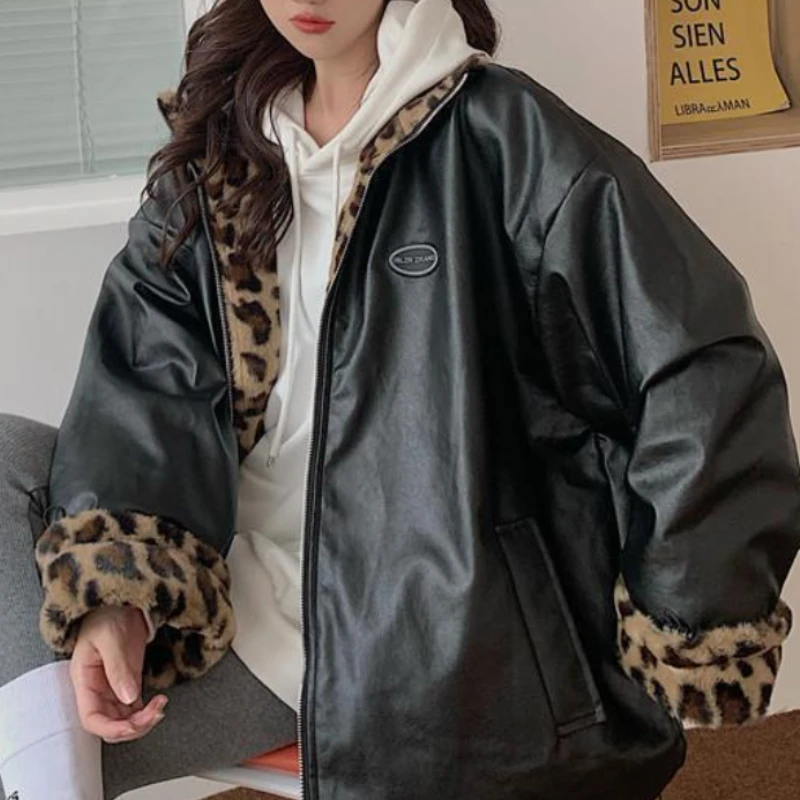 Winter Jacket Women 2022  Fashionable Chessboard Plush Thickened Cotton Padded Jacket Wear Both Sides PU Leather Parkas Coats