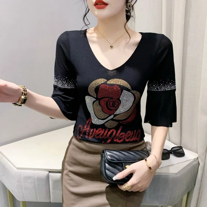 

Fashion European Women's Clothing Brand Elegant T-Shirt Chic Sexy Flower Shiny Diamonds Ruffle Sleeve Tops Tees Blouse