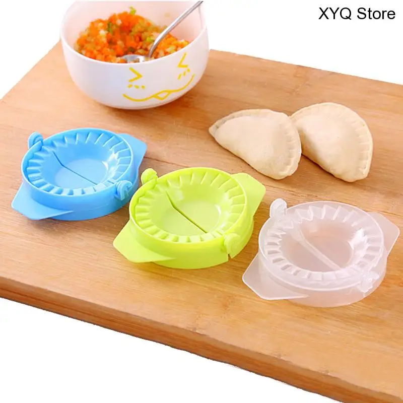 

Plastic DIY Dumpling Maker Mold Practical Commercial Dough Press Dumpling Pie Ravioli Mould Kitchen Pastry Baking Tools