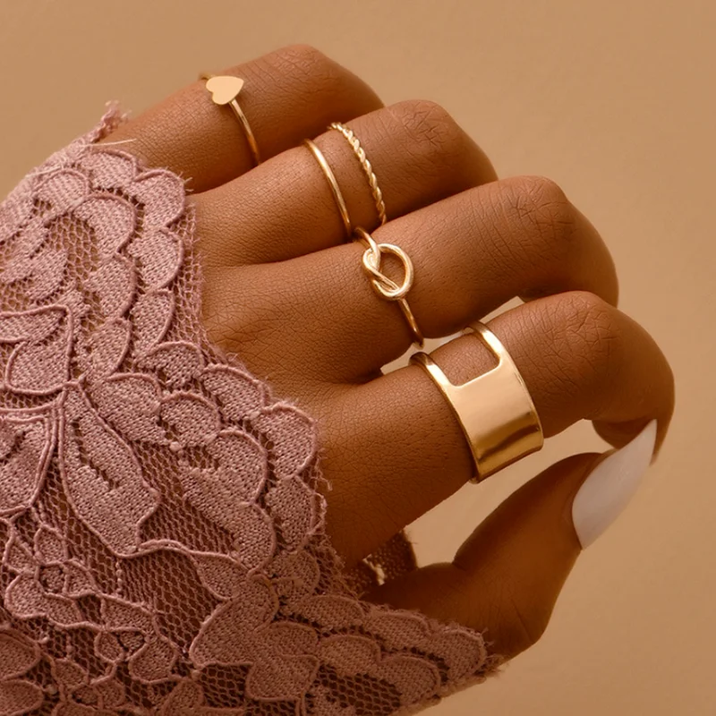 

WholesaleTwist Love Jewelry Womens Gold Finger Index Rings Womens Girls Ring Accessories