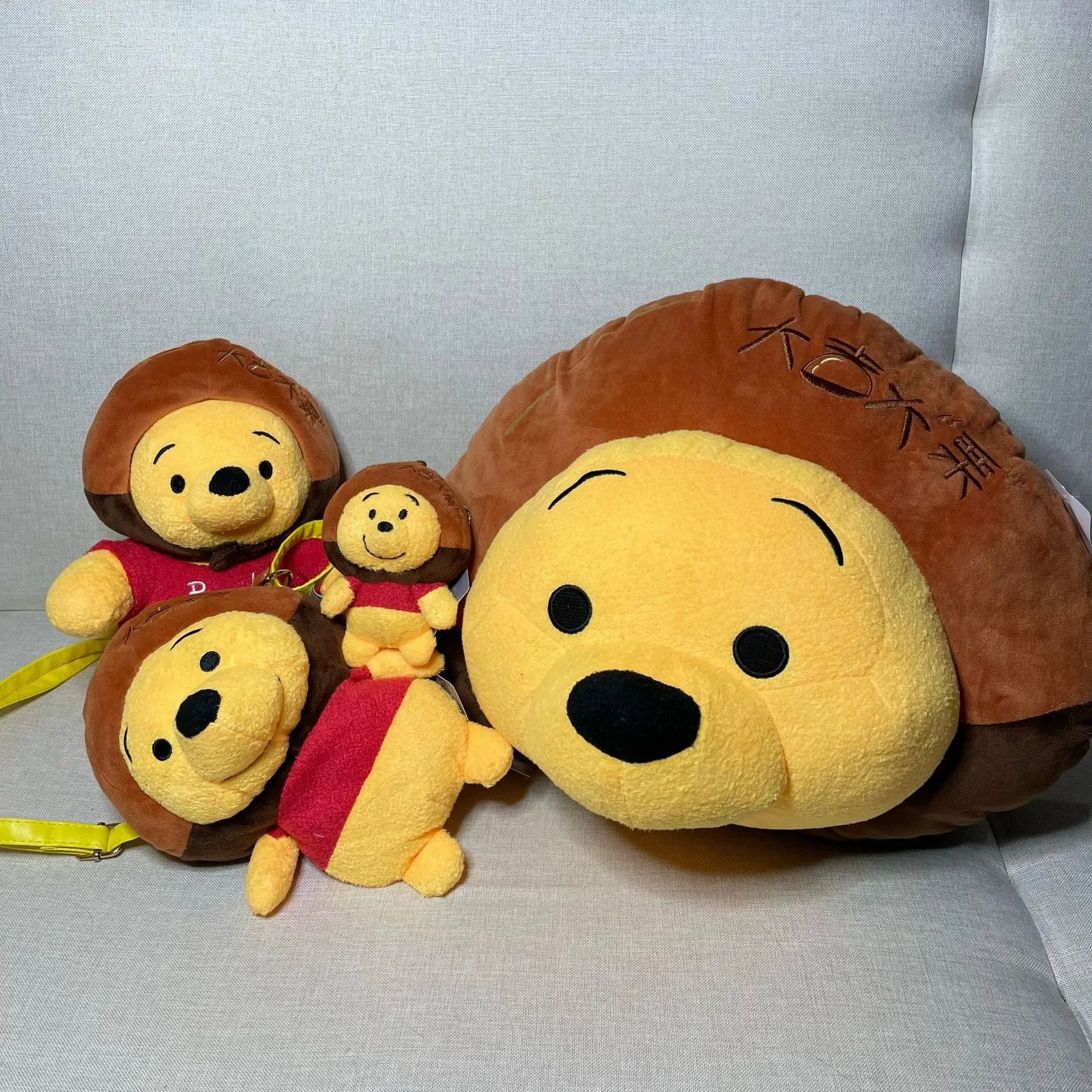 

Модные аниме сумки через плечо Disney Winnie 1100, сумка, плюшевая мультяшная Повседневная сумка-мессенджер, подарок для девочки