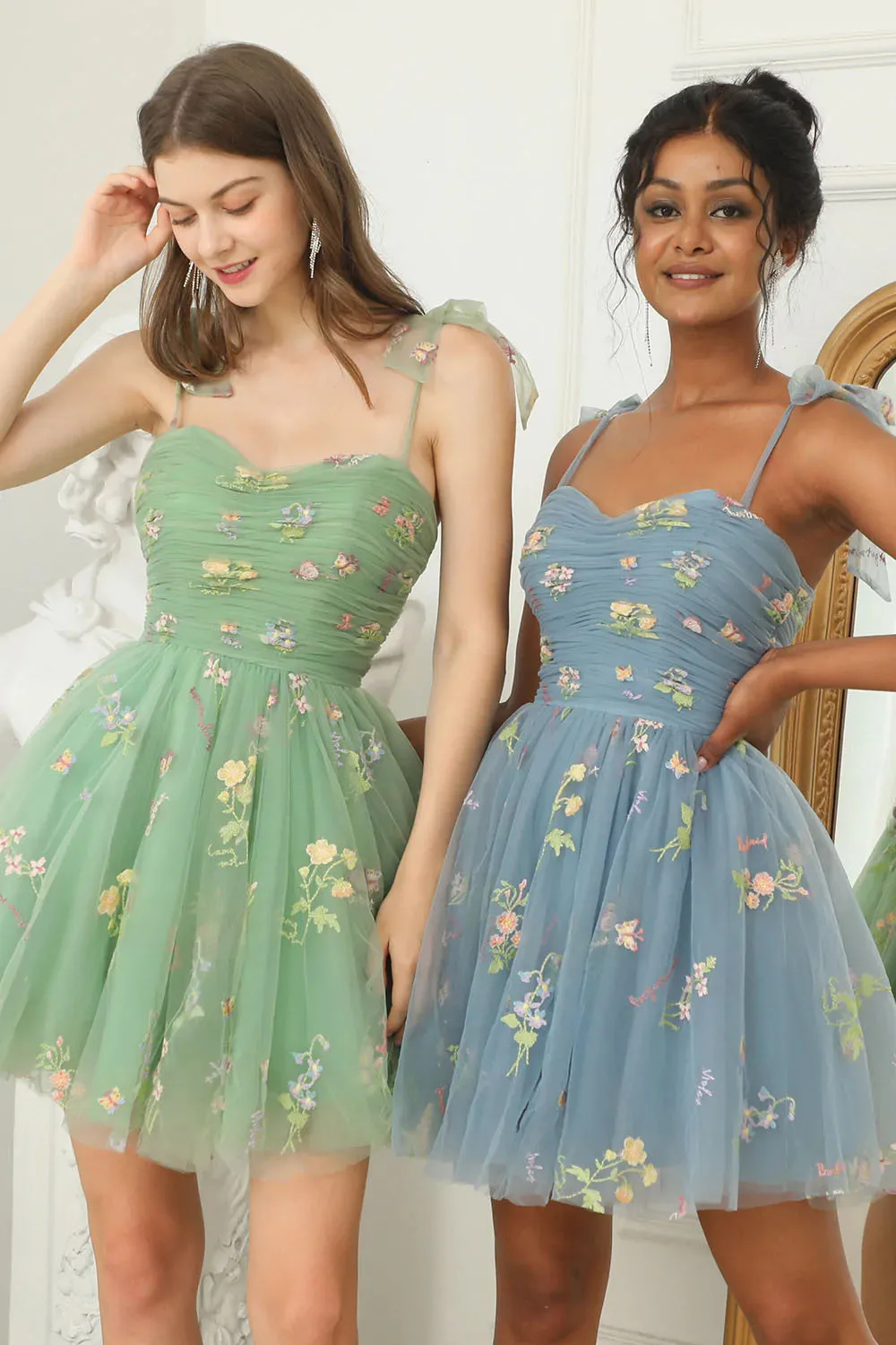 2023 Elegant Party Dress Prom Dresses Mint Green Adjustable Straps Shiny Love Tulle Tea Length Wedding Party Graduation Dress