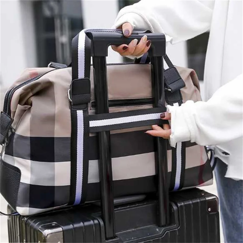 Women Bag Sports Leisure Portable Travel Bag Fitness Bag Women's Short Distance Business Single Shoulder Nylon Luggage Bag