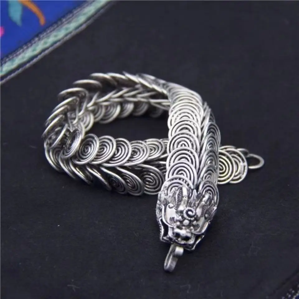 

China Elaborate Tibetan Silver Lucky “Auspicious Dragon”Bracelet/Necklace Metal Handicraft Decoration Home Decoration