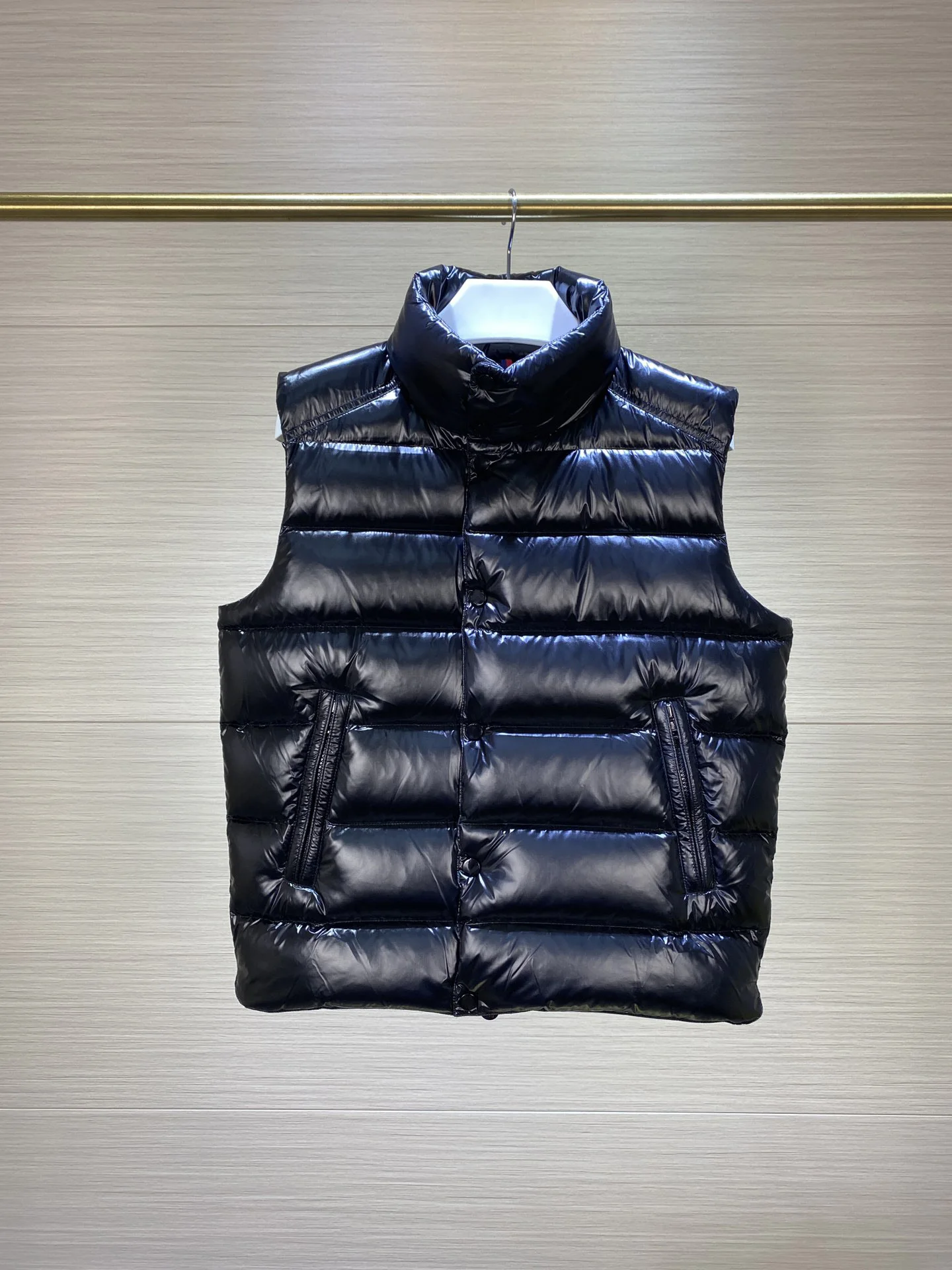 Black Down Vest Men 2022 Winter New Stand Collar Casual Plus Thick Horse Short Section