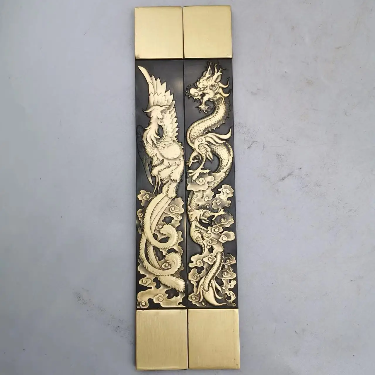 Игра с различными предметами сбор меди дракона и феникса четыре сокровища