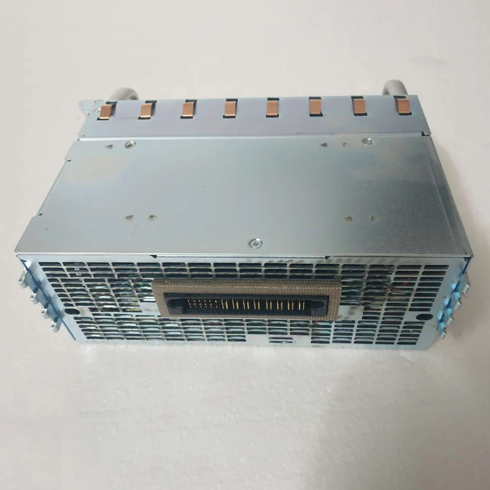 Для коммутационного источника питания Cisco ASR1002-PWR-AC