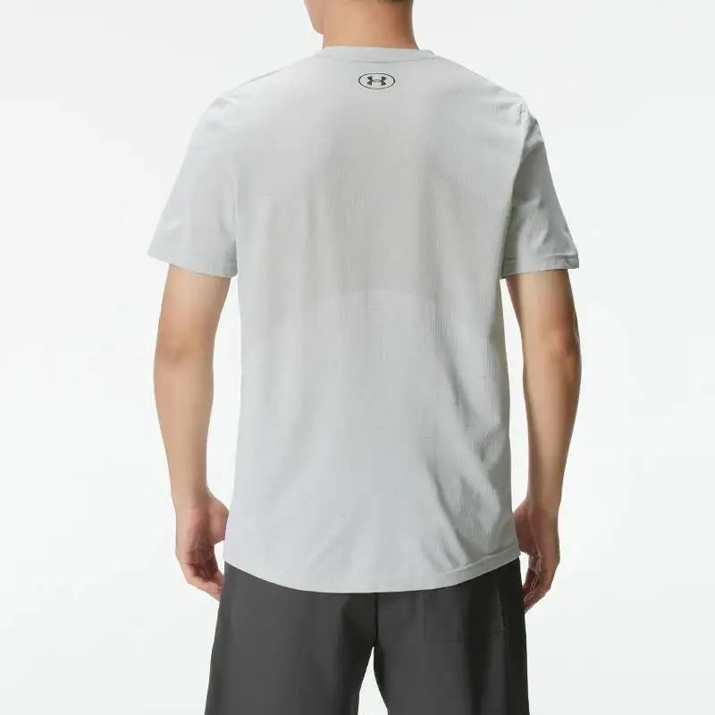 Фото Мужская футболка Under Armour Slim Fit Mesh Breathable Soft Knit с круглым вырезом и короткими рукавами, 1382801-100 №2