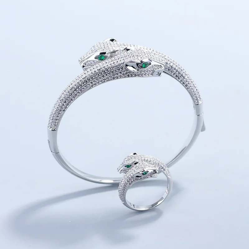 

2023Sub-gold Inset Zircon Double-headed Leopard European and American Animal Female Open Ring Bracelet Head Jewelry