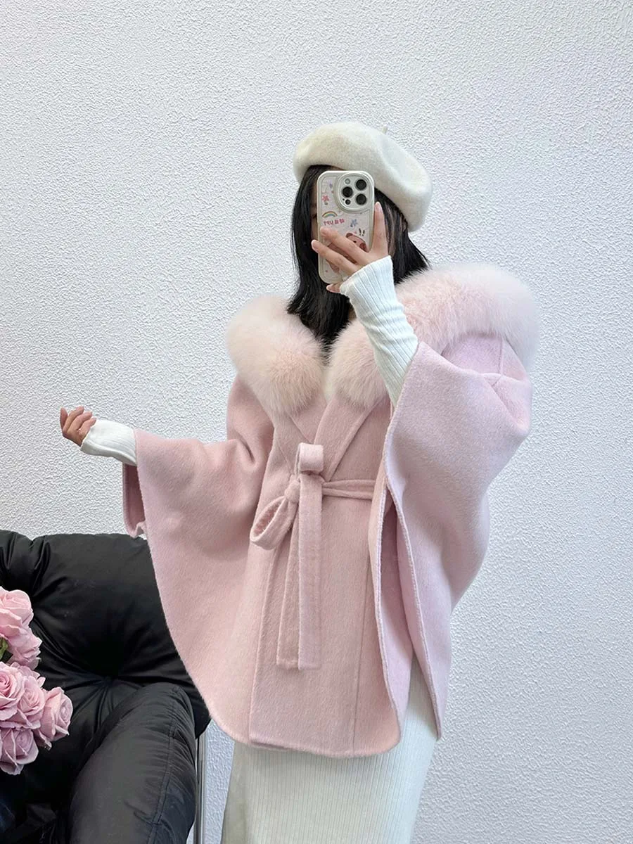 Женская шаль с воротником из натурального лисьего меха и капюшоном манжеты