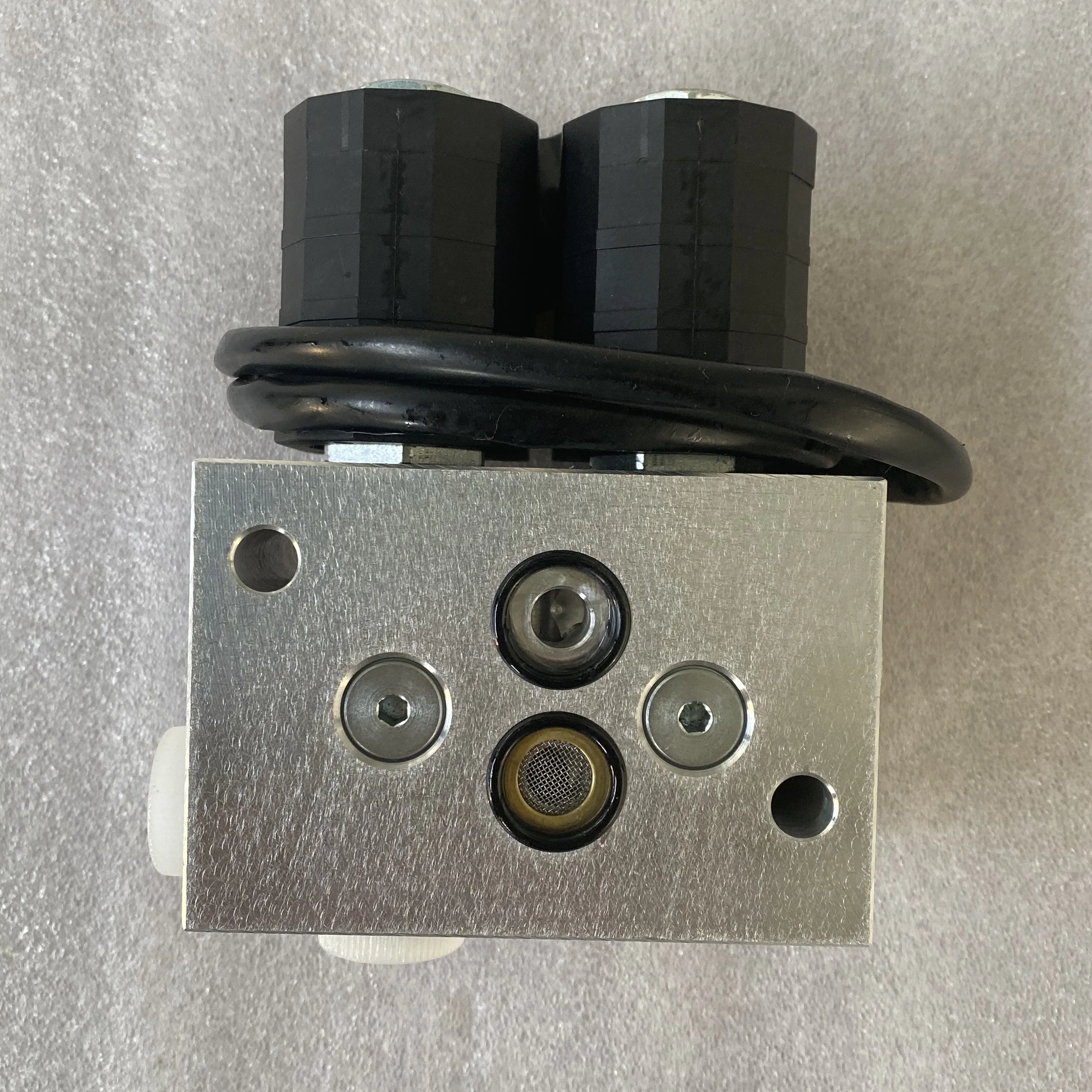 

410116-00683 Hydraulic Pump Spare Parts Repair Kit Solenoid Valve For DH60