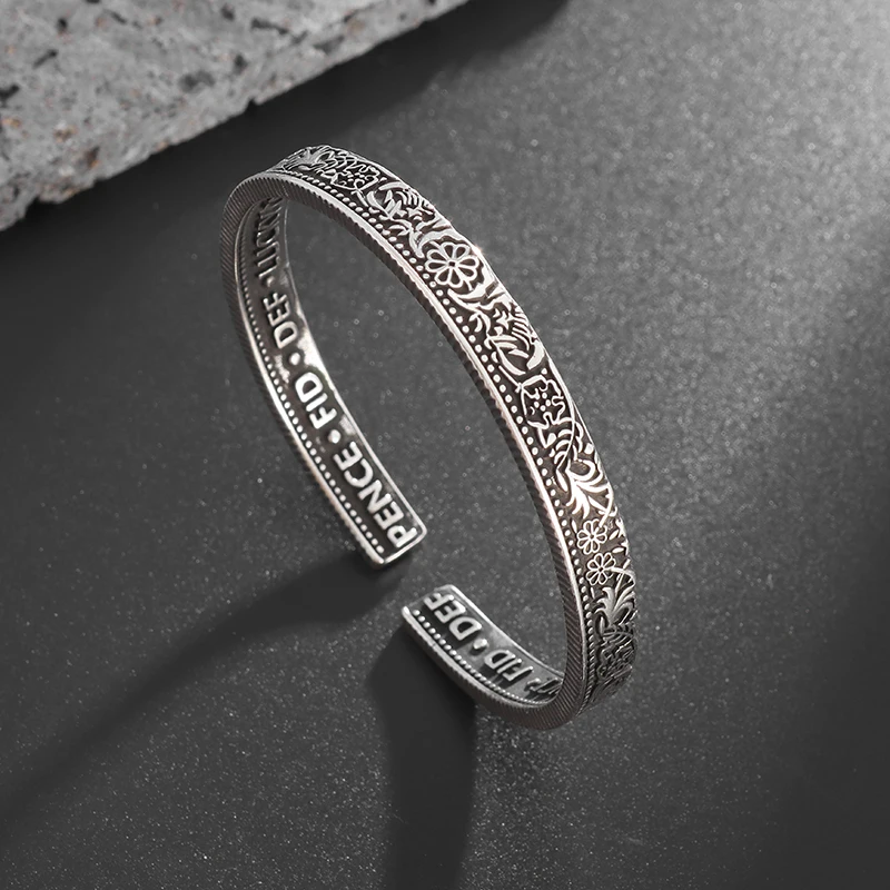 

Ethnic Fashion Old Palace Element Pattern Retro Opening Narrow Tang Cao Pattern Flat Bracelet for Women Men Bangles Jewelry