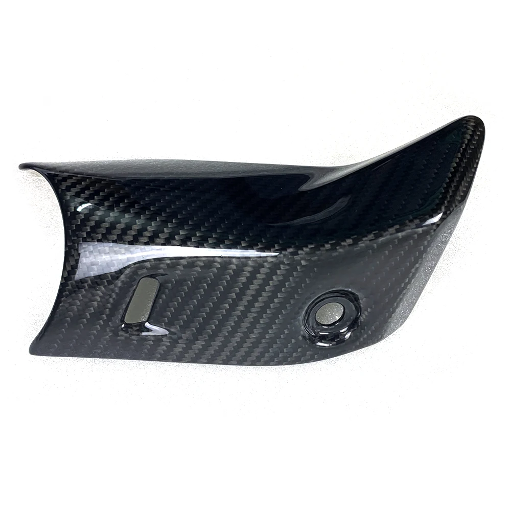 

Motorcycle for Kawasaki ZX25R ZX 25R 2020-2021 3K Carbon Fiber Motorcycle Accessories Exhaust Pipe Cover Protector Heat Shield
