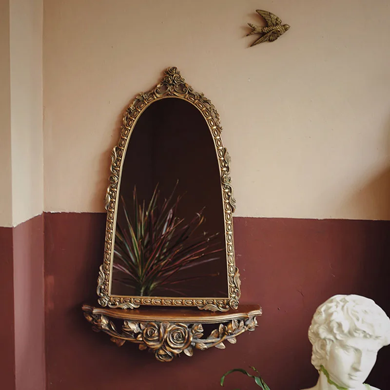 

Зеркальная рамка для гостиной в скандинавском стиле