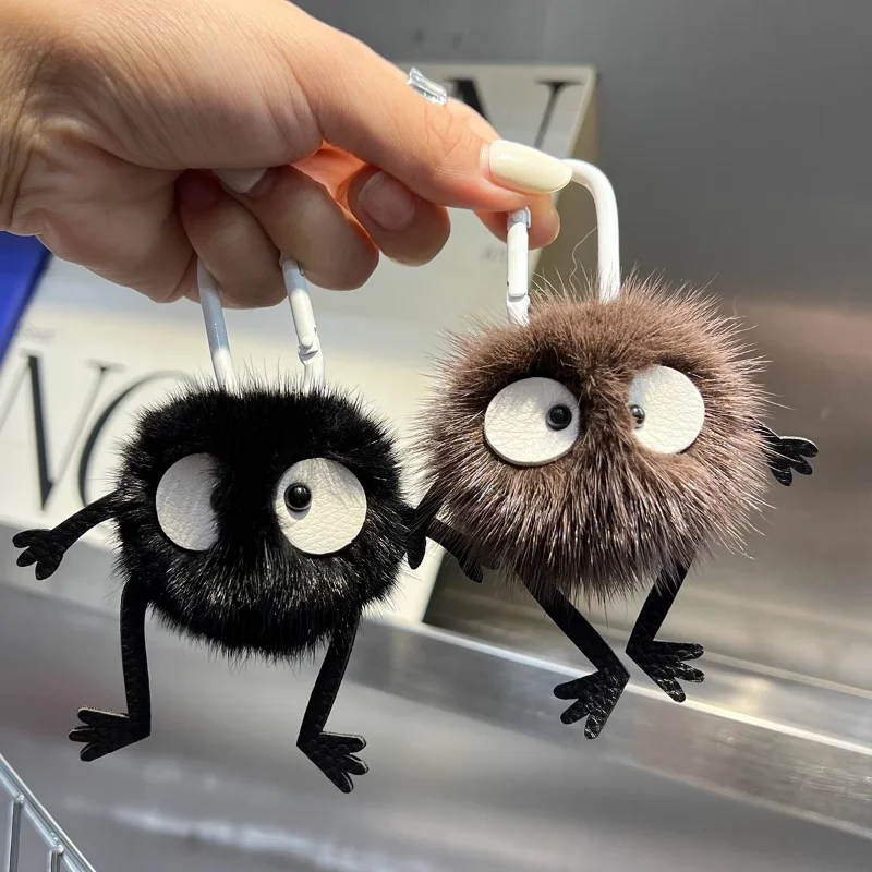 

2022 New In Real Ball Fur Handmade Cute Key Chain Keychains Bag Accessory Car Keychain Gift Keyrings Gifts 66