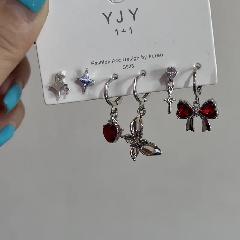 Набор женских сережек Goth с черной бабочкой и кристаллами в виде звезд