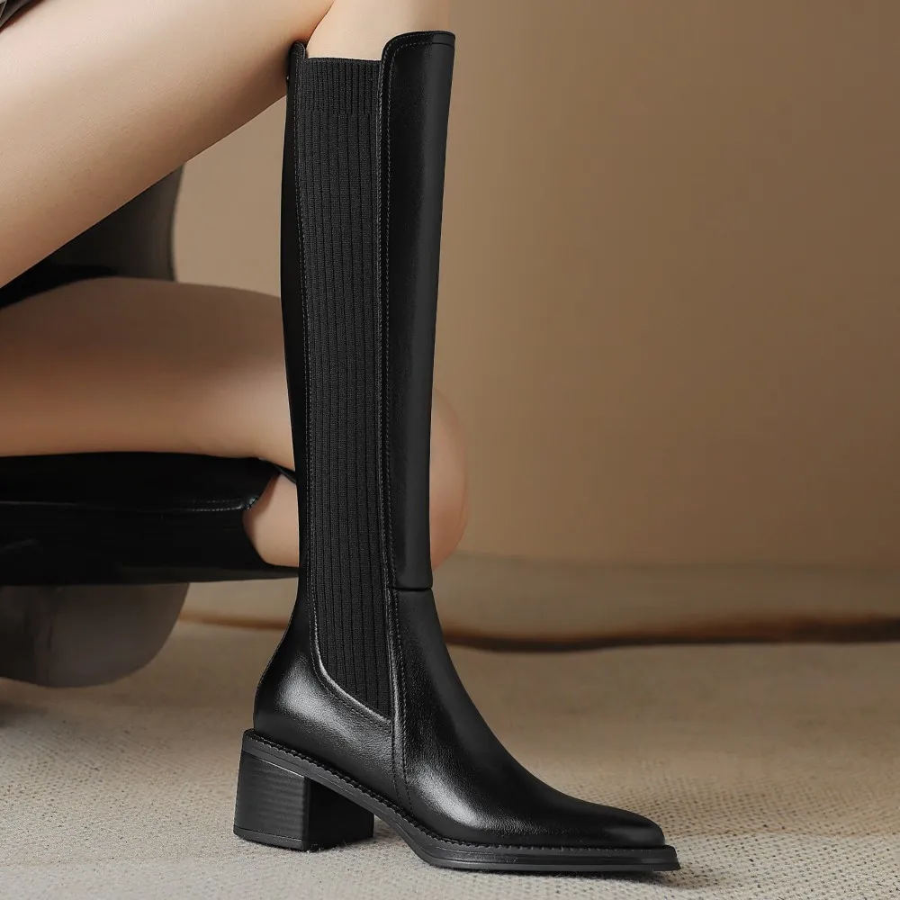 Женские сапоги до колена из натуральной кожи с острым носком на молнии сзади
