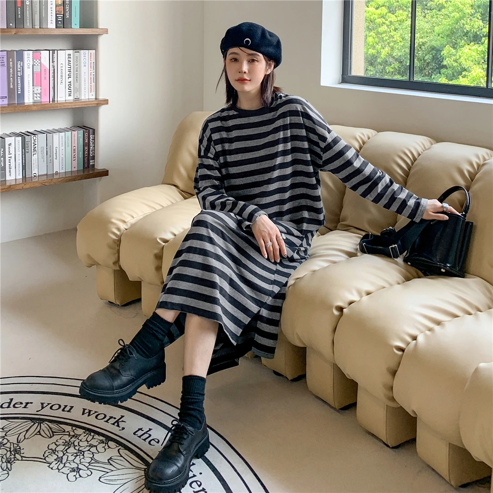 

Korean Fashion Woman Dress Striped Oversize Robe Femme Loose Plus Size Cotton Maxi Long Dresses For Women Spring Autumn Elbise