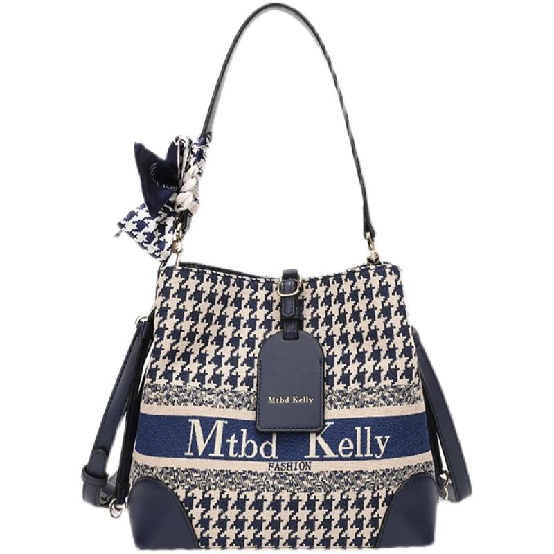 

Quality Leather Letter Shoulder Bags for Women 2022 Luxury Handbags Women Bags Designer Fashion Large Capacity Tote Bag