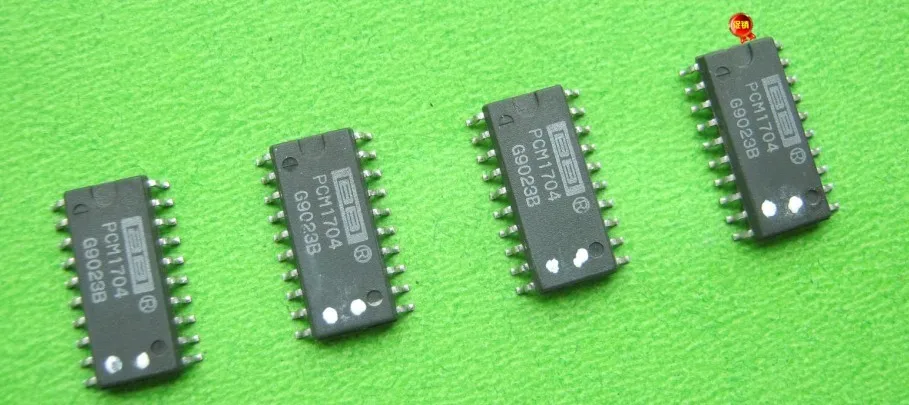 

PCM1704U PCM1704 chip, decoder, audio accessories, imported original