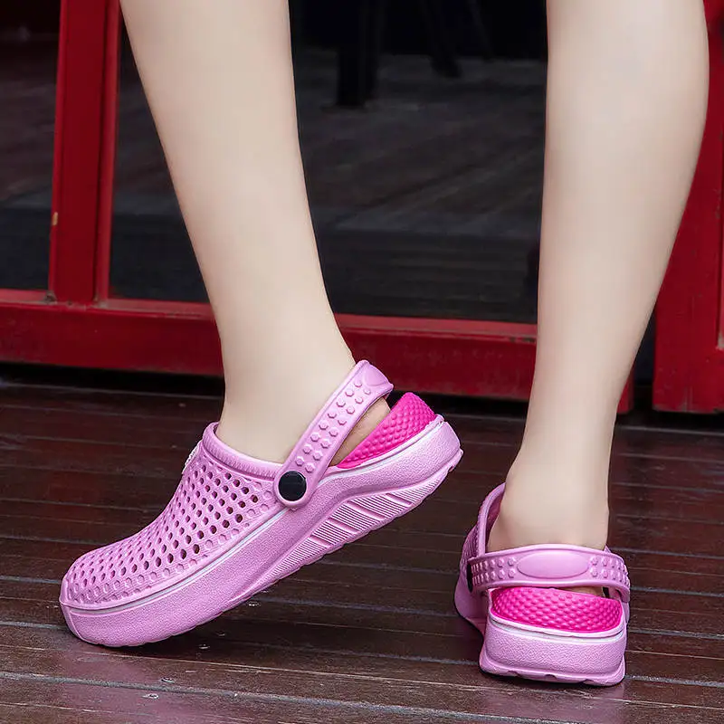 

Clogs Man Anti-Slip Heeled Sandals Moccasinsfor Summer Luxury Slippers With Rubber Sole Shoes On Platform Airshoes Tennis Schue
