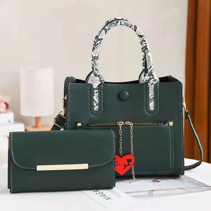 

Новая женская сумка из двух частей с рисунком для матери 2022 модная Роскошная текстурная сумка через плечо с текстурой в западном стиле змеи...