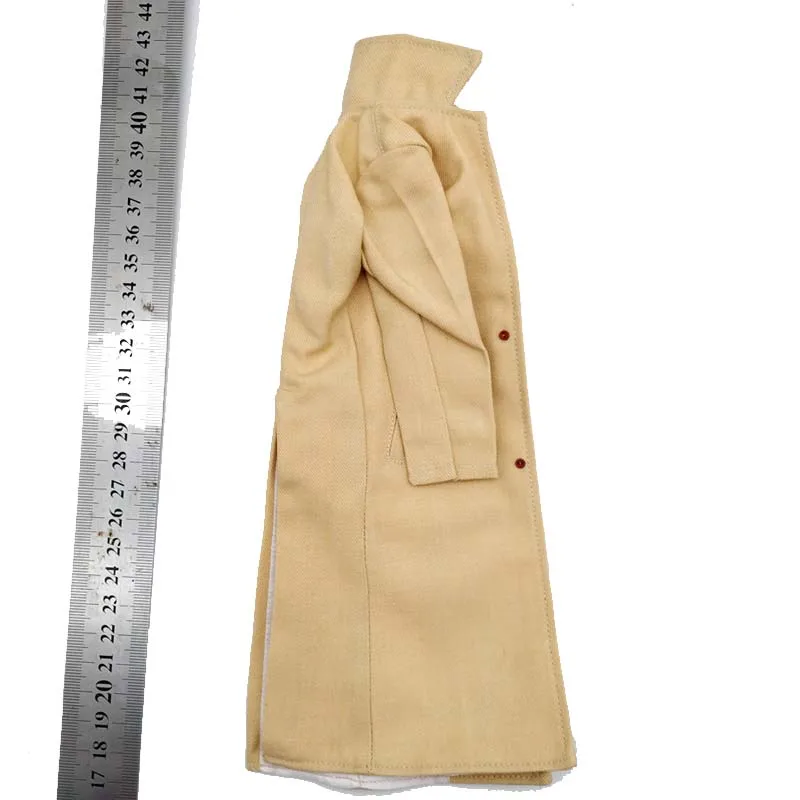Фигурка мужская свободного пальто цвета хаки 12 дюймов