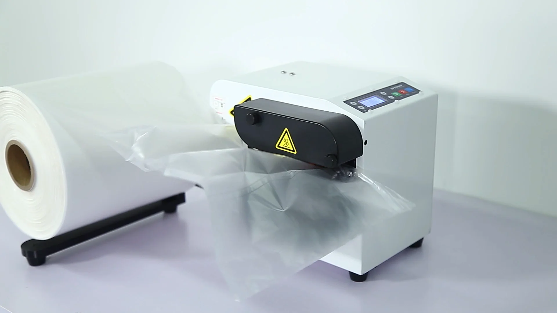 

Fast Air Cushion Bubble Plant Wrap Machine For E-Commerce