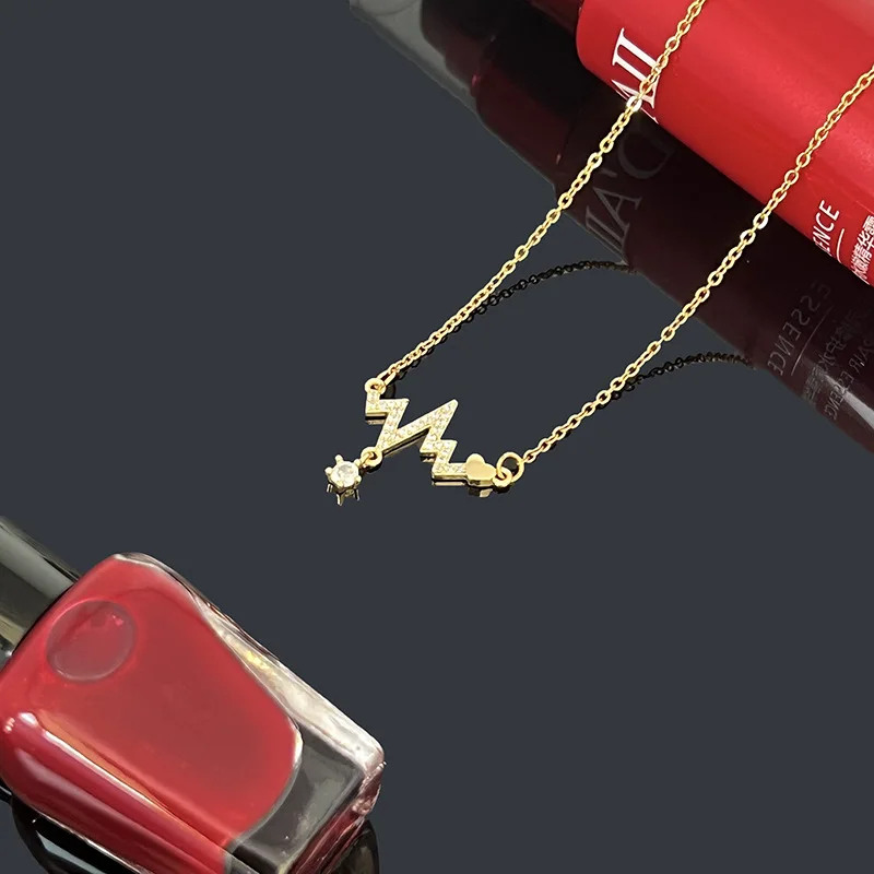 Женская цепочка с подвеской в виде ЭКГ из нержавеющей стали 316L |