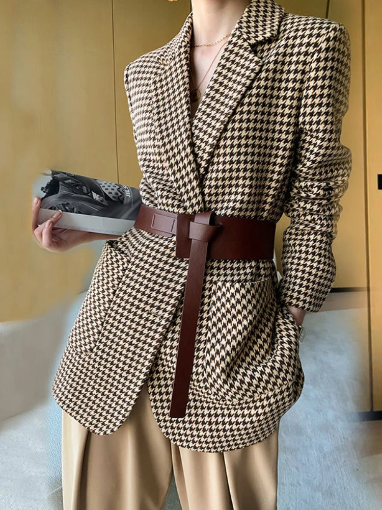 

Women Jacket Long Sleeve Plaid Blazer with Belt Autumn Coat Office Lady Elegant V-Neck Over Size Blazers for Women with Pockets