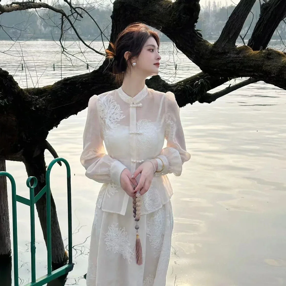 Весенняя короткая куртка с длинными рукавами универсальный комплект прямой