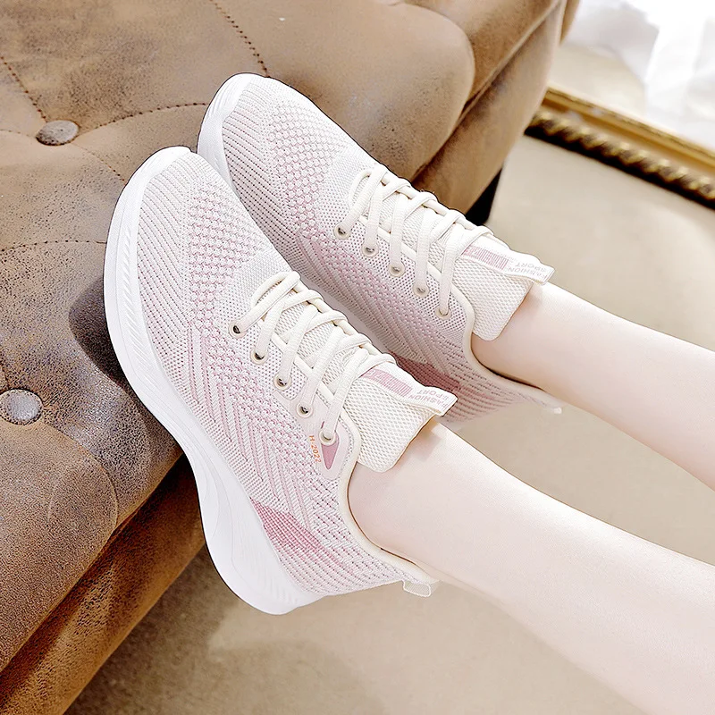 2023 Spring New Sports Shoes Women's Comfortable Running Shoes Soft Sole Tourism Women Shoes Not Tired from Long Standing Shoe