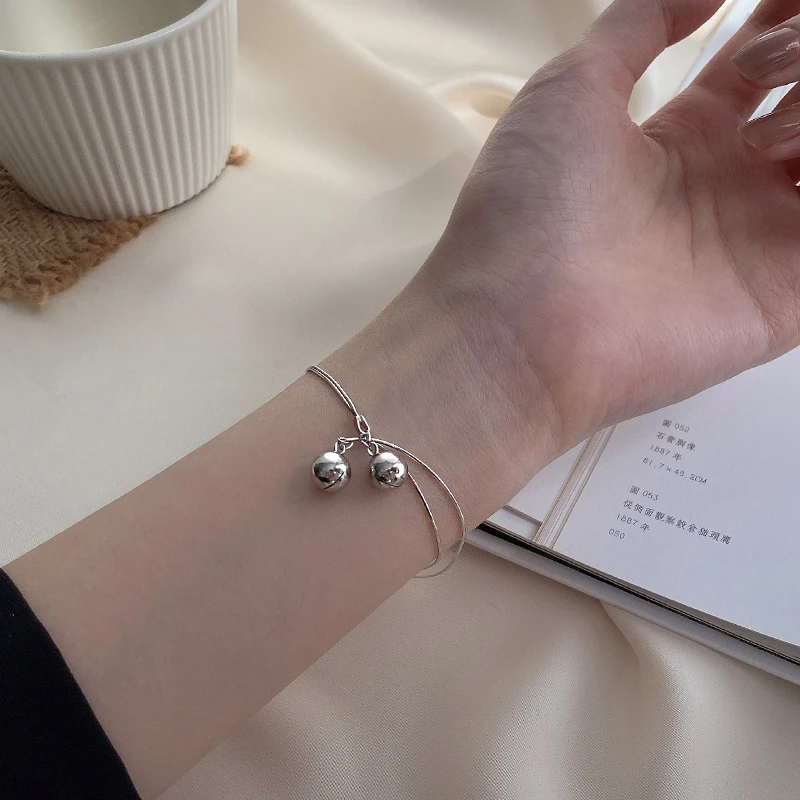 

925 Silver Bell Bracelet Female 2023 Niche Design Light Luxury Senior Sense Hand Decoration Valentine's Day Gift to Girlfriend
