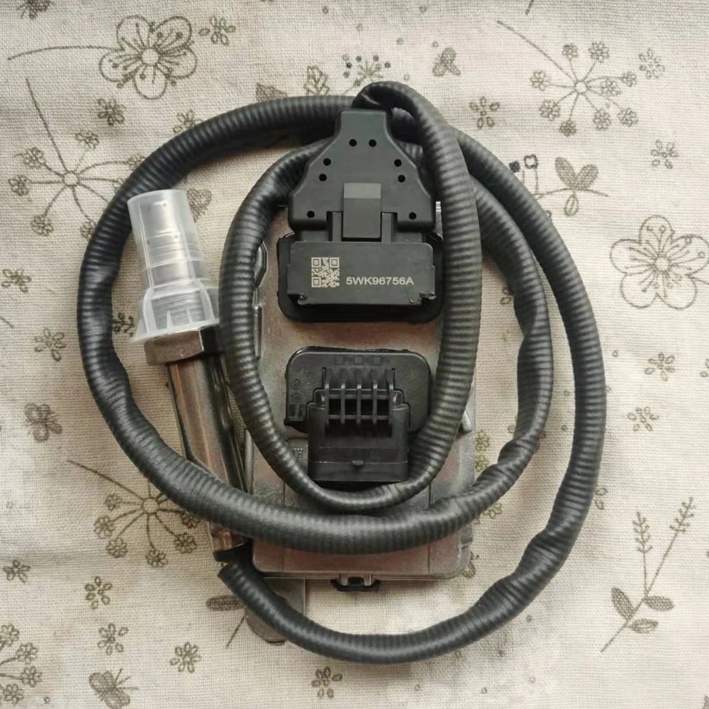 5WK96756 5WK96756A оригинальный новый датчик кислорода азота для двигателя Cummins |